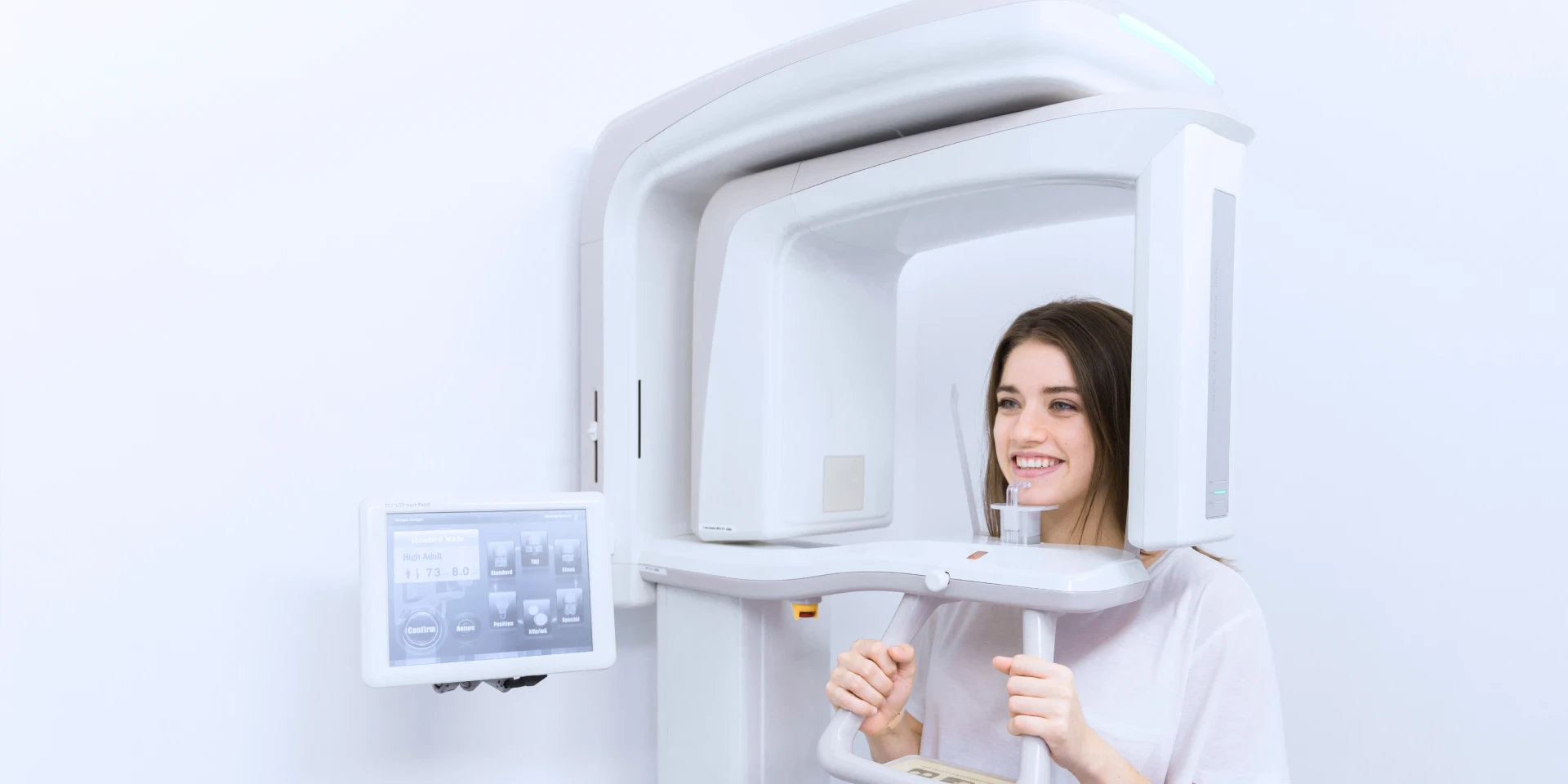 The VELscope oral cancer screening device